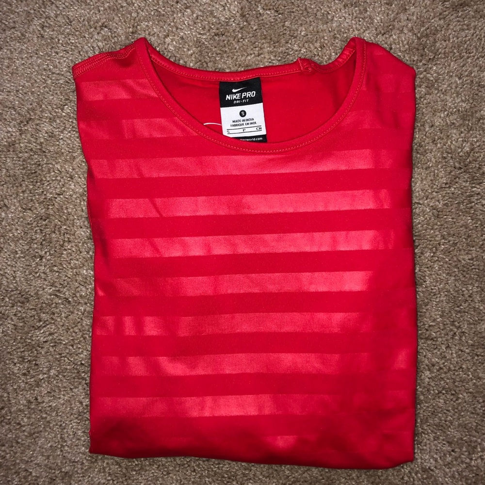 Nike Pro long sleeve